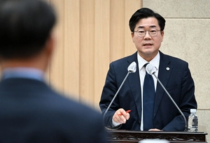 박찬대 인천시장, 시정질문 데뷔… 공약사업 진행 상황 쏟아졌다