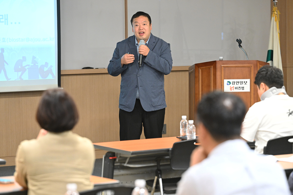 [미래사회포럼] 정문호 교수 “한국 AI, 미국·중국과 성능격차… 리더가 먼저 판단·대응해야”