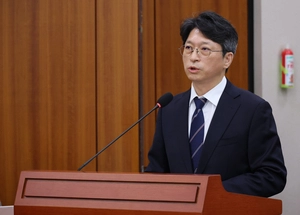 홍지선 국토장관 후보자 “경기도 12개 토허구역 연장, 시장 상황 보고 결정”