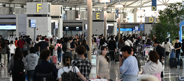 북적이는 인천공항