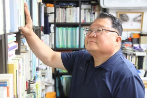 [인터뷰] ‘돌의 발음’ 펴낸 장지섭 시인
