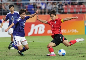 한국 남자축구, 일본 꺾고 AG 4회 연속 금메달 [백효은기자의 백점만점 나고야]