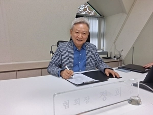 ‘수어통역센터 설치 조례’ 이끈 정희강 인천시농아인협회장
