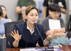 [단독] 국립중앙도서관 ‘표지갈이 납본’에 보상금 중복지급