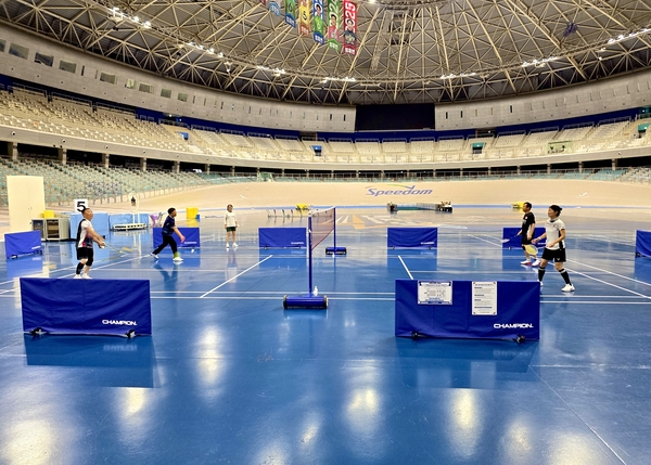 Rep. Lim Oh-kyung spearheads free badminton courts at Gwangmyeong Spdome