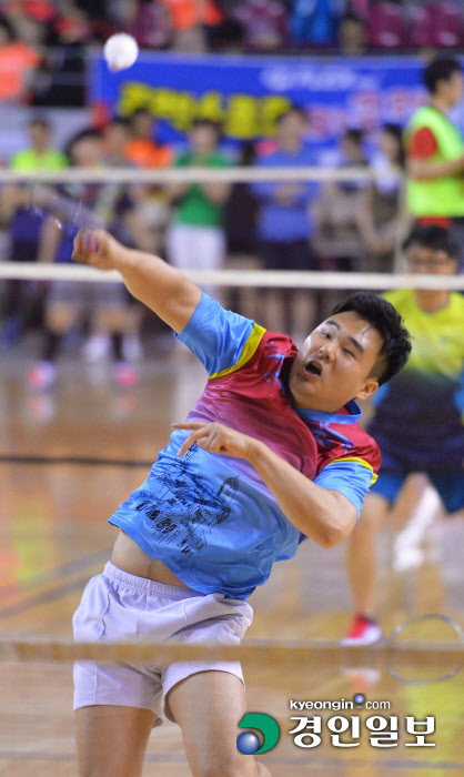 [화보]제16회 용인시·경인일보배 전국생활체육 오픈배드민턴대회