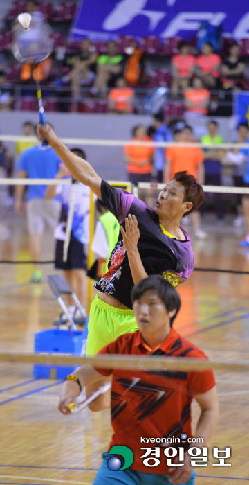 [화보]제16회 용인시·경인일보배 전국생활체육 오픈배드민턴대회