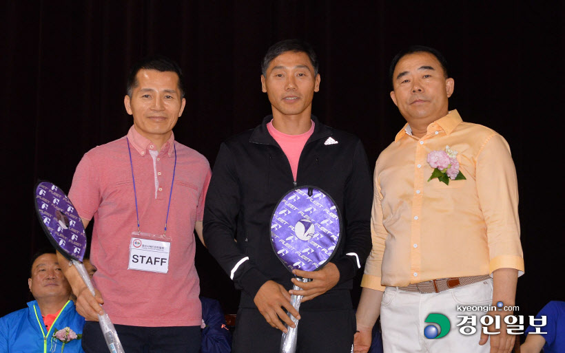 [화보]제16회 용인시·경인일보배 전국생활체육 오픈배드민턴대회