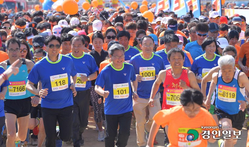 [화보]제18회 화성효마라톤대회 현장