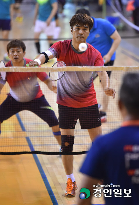 [화보]제17회 용인시·경인일보배 전국생활체육 오픈배드민턴대회