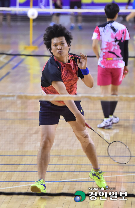[화보]제17회 용인시·경인일보배 전국생활체육 오픈배드민턴대회