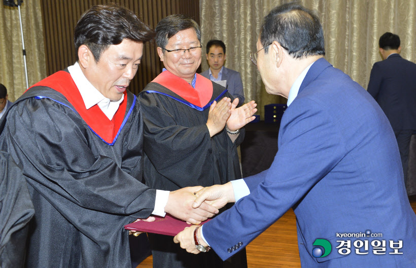 [화보]미래사회포럼 제5기 수료식