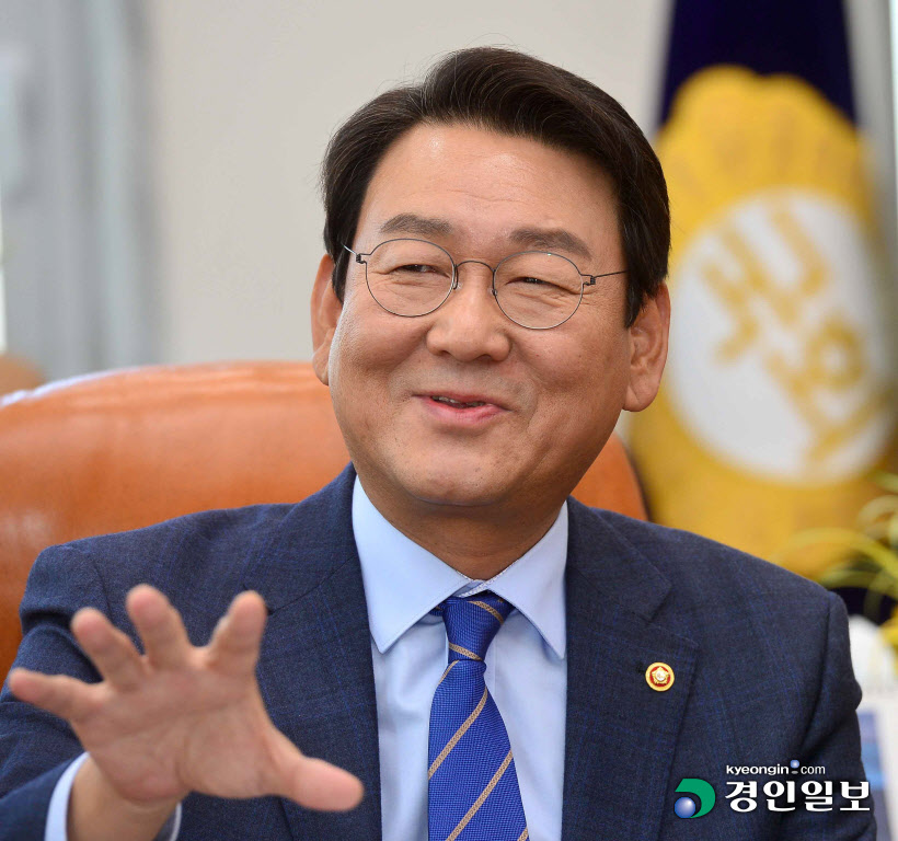 인터뷰 공감 김교흥 국회사무총장1