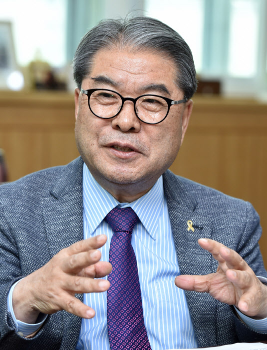 이재정
