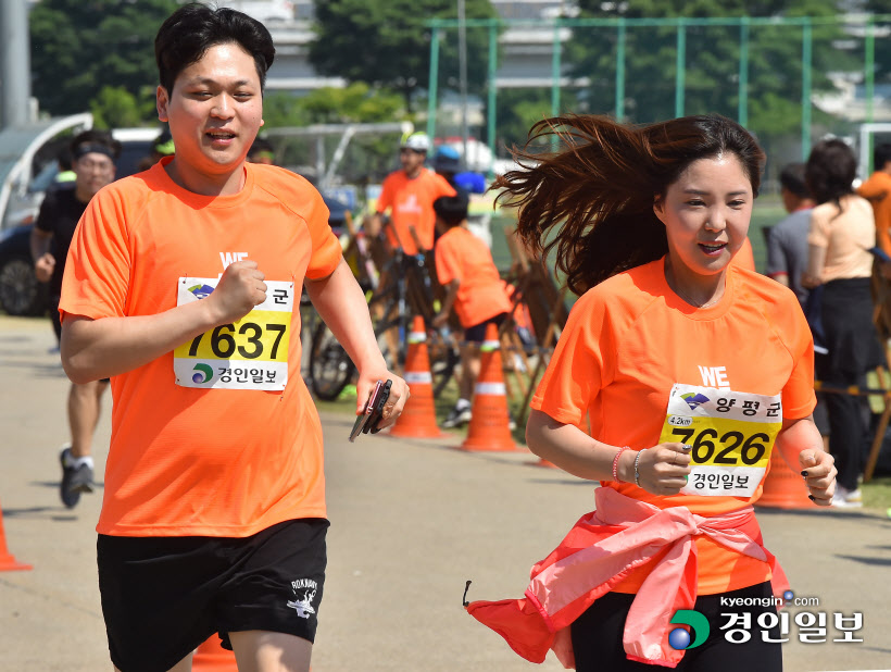 [화보]제20회 양평 이봉주마라톤대회 겸 경인일보 남한강마라톤 대회