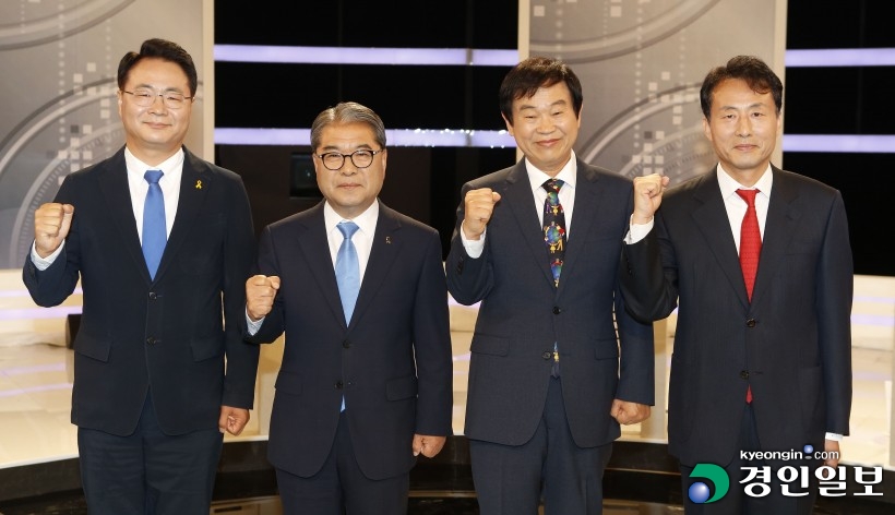 교육감_토론회_0604.jpeg