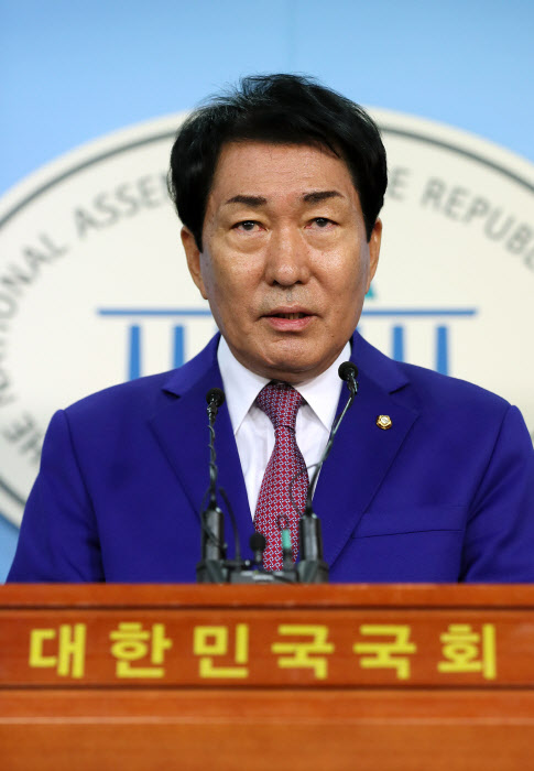 안상수, 당대표 출마 선언