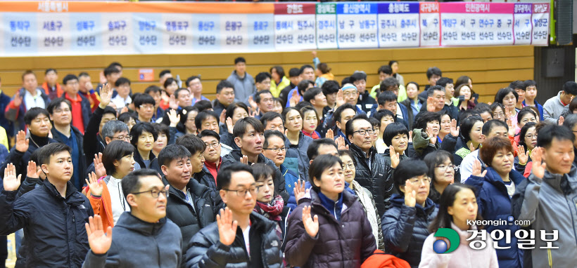 [화보]'2019 과천시·경인일보배 생활체육 전국 배드민턴 대회'