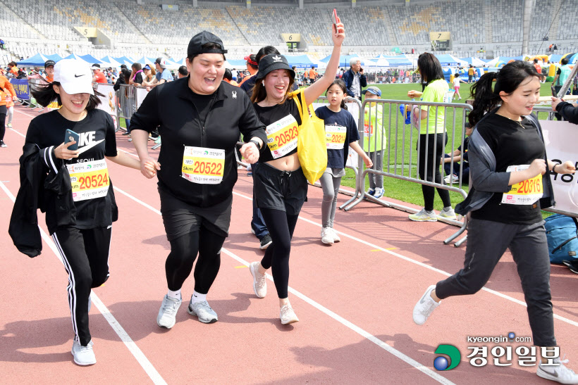 [화보]'제20회 화성 효 마라톤 대회'