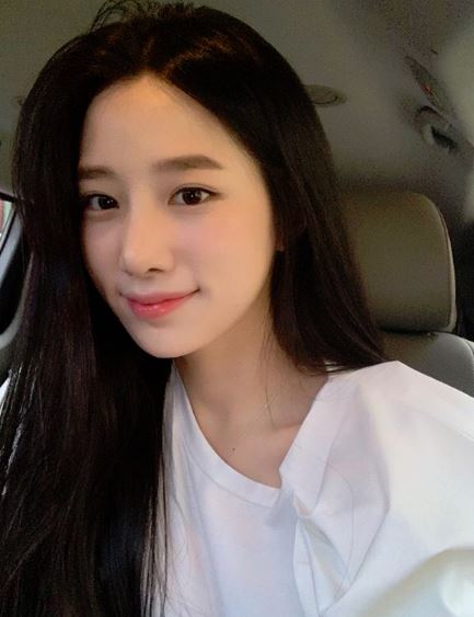 '명륜진사갈비' 모델 베리굿 조현.jpg