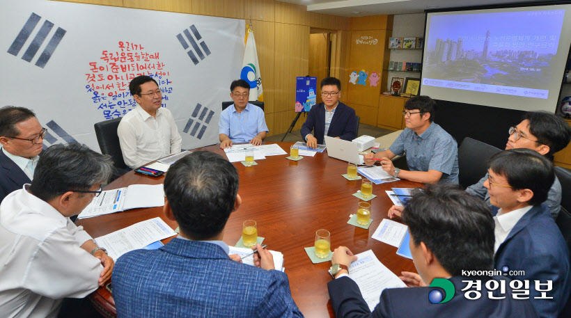 박남춘 인천시장 버스용역 착수 보고회1