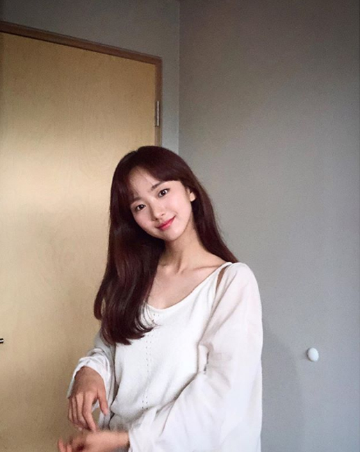 원진아.jpg