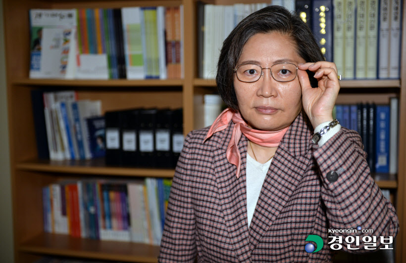경기대 이수정 교수 인터뷰23