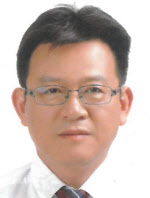 강성현 신임 상임이사 증명사진