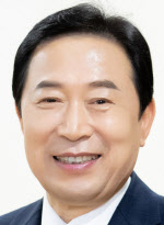 신은호 인천시의회 의장