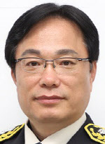 제8대 가평소방서장 김전수