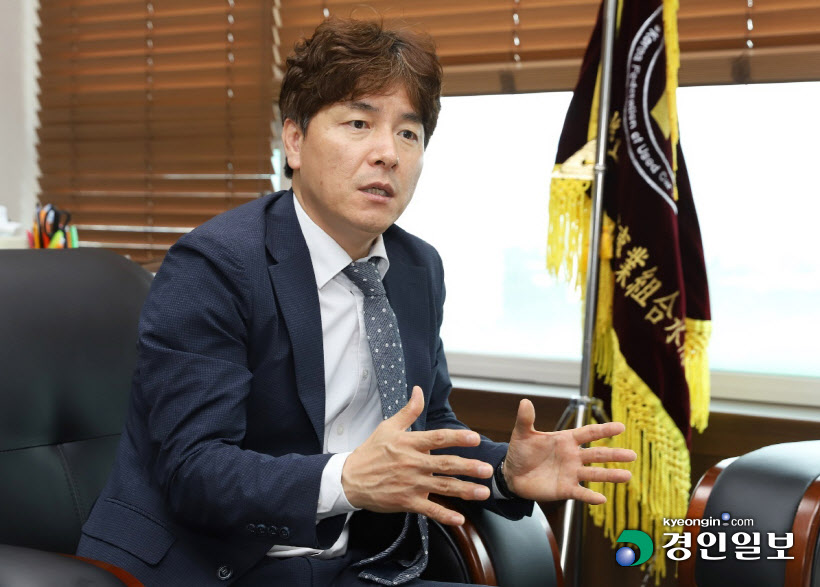 김남윤
