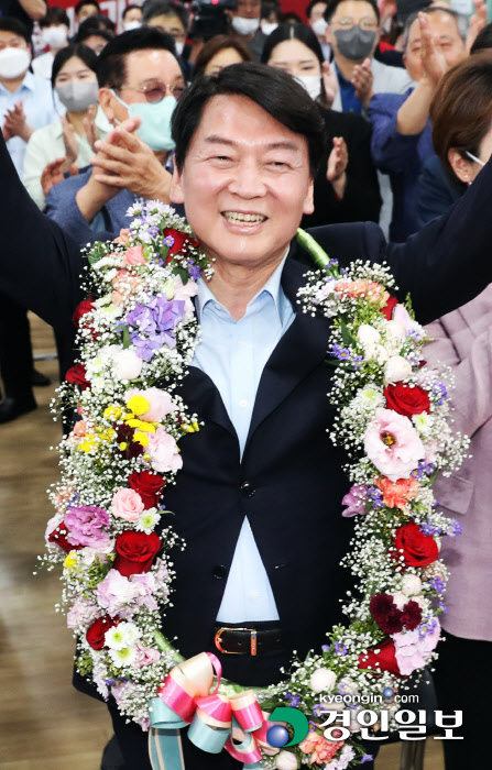 안철수 후보 '당선 확실'