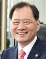김수복 단국대 총장