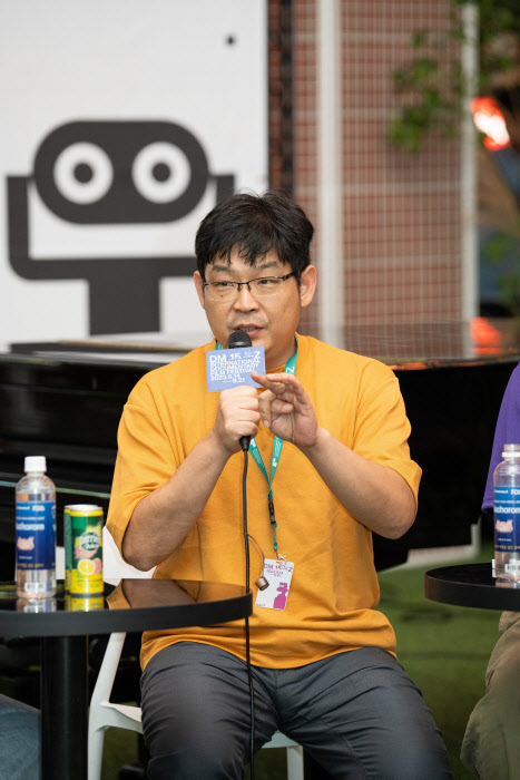 선호빈 감독
