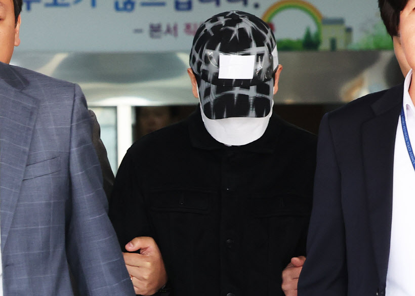 '이선균 수사정보 유출' 혐의 경찰관 영장실질심사<YONHAP NO-2599>