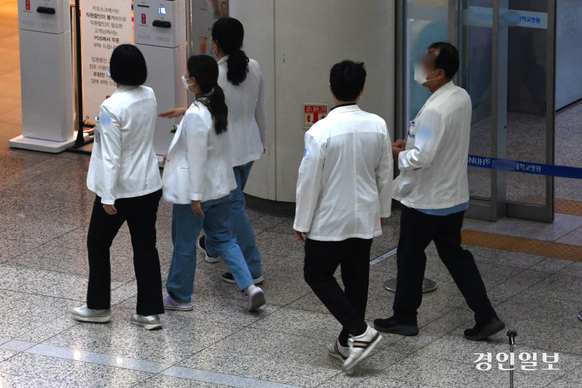 전공의 의대교수 사직 관련 대학병원 스케치 (4)