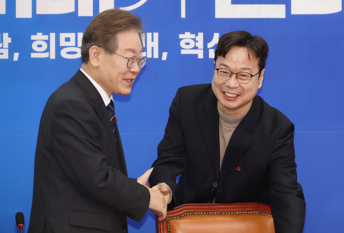 이재명 대표와 ‘영입 2호’ 이재성씨