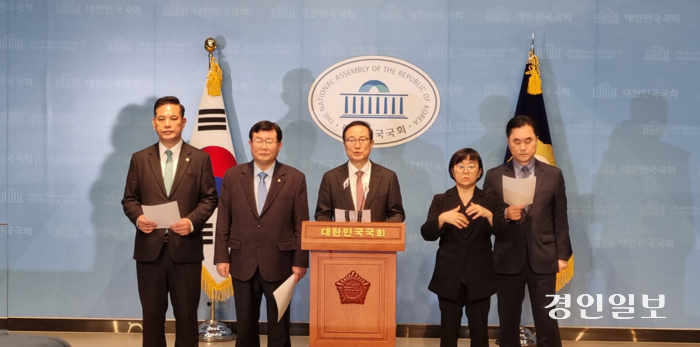 민주연대 결성추진