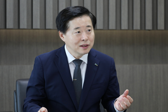 인천항만공사는 이경규 사장은 “2035년 인천항 컨테이너 물동량 500만TEU, 해양관광객 500만명 시대를 열 수 있도록 최선을 다하겠다”고 밝혔다. /인천항만공사 제공