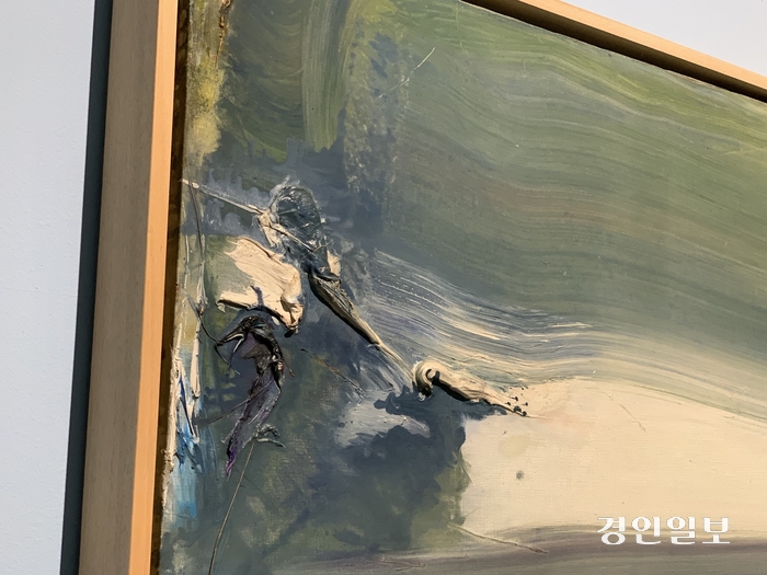 올리비에 드브레 作 ‘길고 푸른 선들(스바뇌위, 노르웨이)(1974)’. /유혜연기자 pi@kyeongin.com