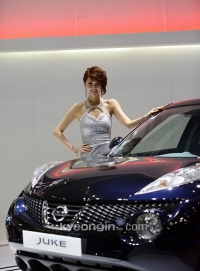 [경인포토]2013 서울모터쇼 닛산 주크 강유이 자신감 넘치는 섹시 미소