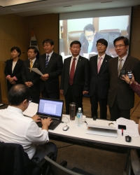 "트위터에서도 정치 댓글 확인" 윤석열 수사팀장 업무 배제