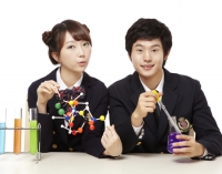 프레피 룩이란, 미국 동부 명문사립고 학생들 복장 '상속자들 스타일'