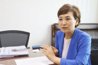 [인터뷰… 공감] 김현미 20대 국회 신임 예결위원장