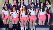 [리얼영상]'완전체' 아이오아이(I.O.I) 쇼케이스… 너무너무너무 포인트 안무는?