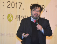 "500~1만년 안에 지구 대멸종 인간 이기심 계속땐 더 빨라져"