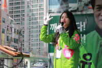 [4·12 보선 열전현장]유형욱 하남시장 후보 장녀 리나씨, 선거운동 지원에 이목 집중
