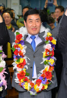 [경인포토]하남시장 보궐선거, 환호하는 오수봉 당선인