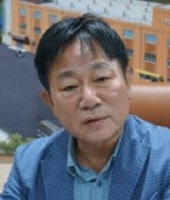 '개성공단 폐쇄, 문제해결 기대감' 입주기업들 표정