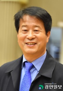 [과천시·경인일보 배드민턴]인터뷰-이홍천 과천시의회 의장 "국제대회로 클 수 있게 지원"